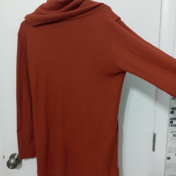 CY Fashions Burnt Orange Oversize Overlapping Long Sleeve Knit Sweater Buttons - Picture 13 of 16